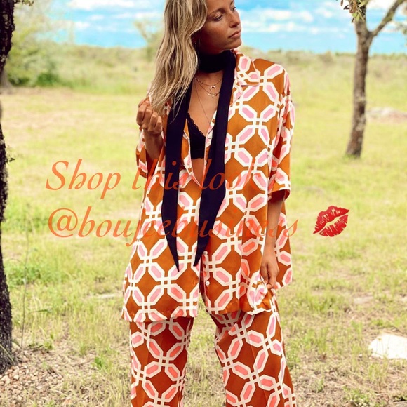 ZARA Pajama Style Lounge Wear Top - Picture 8 of 16